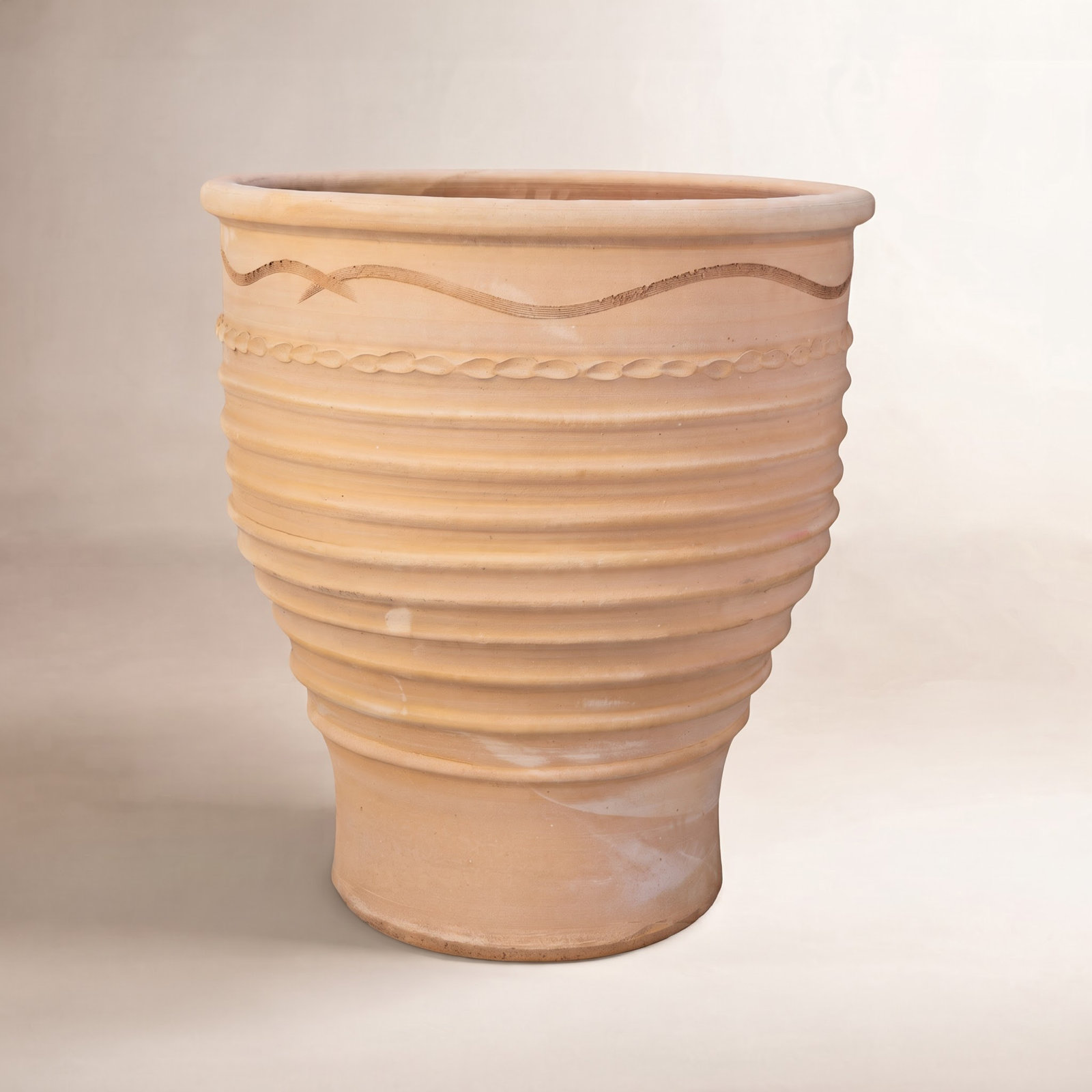 Pot Planter, 26.5" H x 23.5" W x 23.5" D