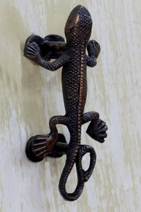 Cabinet and Drawer Pulls