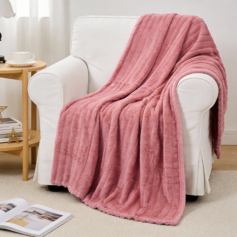 Striped Machine Tufted Blanket, 150cm x 100cm, Striped, Pink