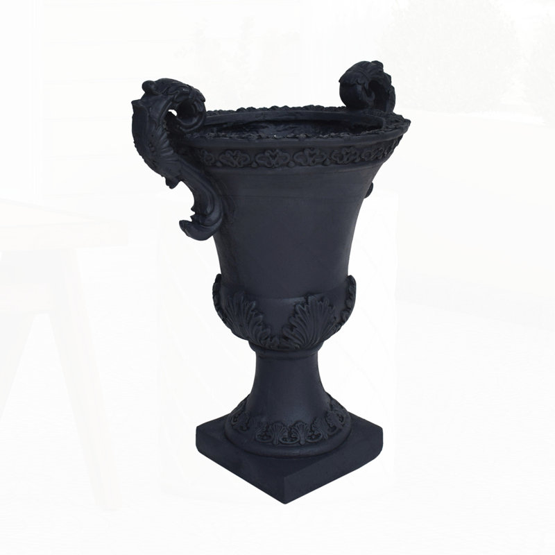 Outdoor Modern Planter, Black