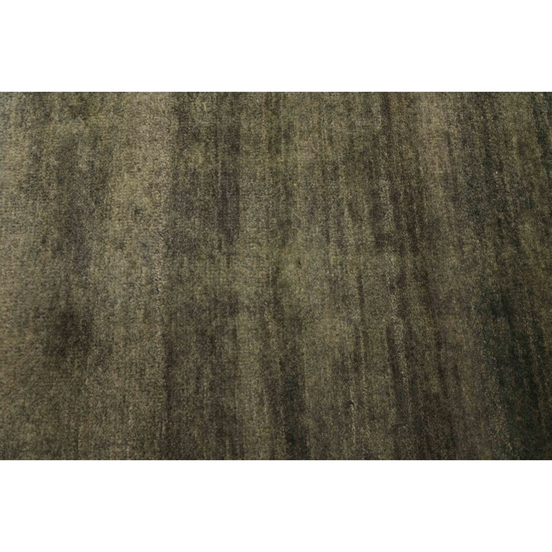 Tapis vert 5 pi 3 po x 7 pi 10 po Pak Finest Gabbeh