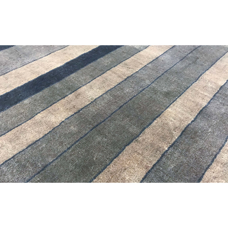 Striped Area Rug in Beige/Slate Gray, Rectangle 5'9" x 8'11"