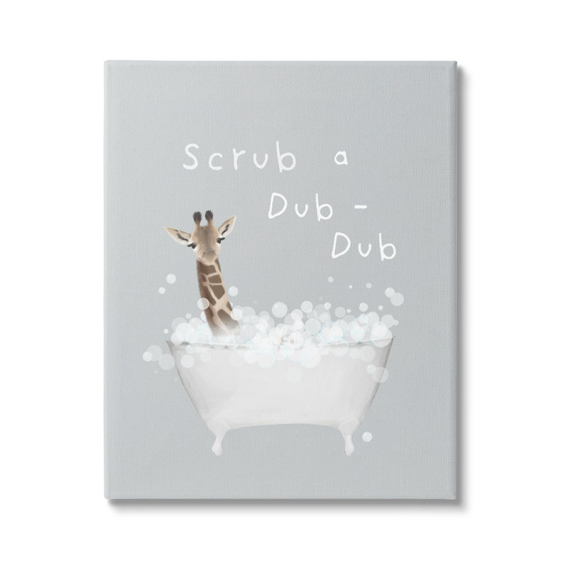 Art mural sur toile girafe Scrub-a-Dub par Leah Straatsma, H 20 po x l 16 po x P 1,5 po