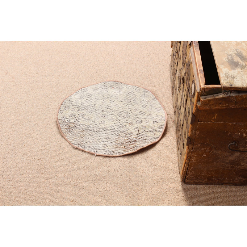 Beige Round Turkish Rug Ideal For Entryway Or As A Charming Gift For Her On Any Occasion