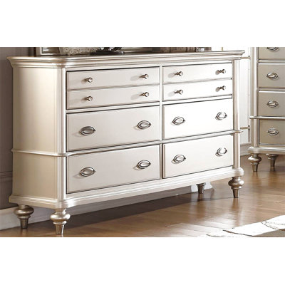 Commode 1 chambre classique avec tiroirs de rangement seulement