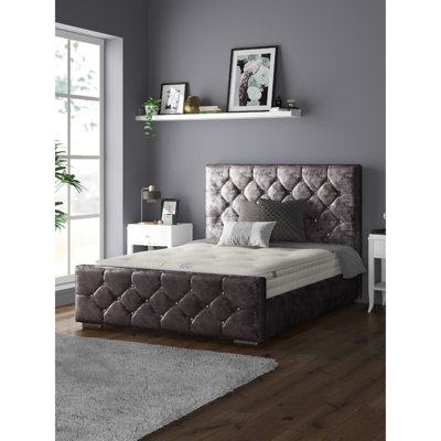 Farallones Upholstered Bed
