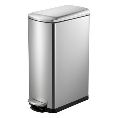 8 Gallon / 30L Slim Step Trash Can with Soft-Close Lid and Inner Bucket