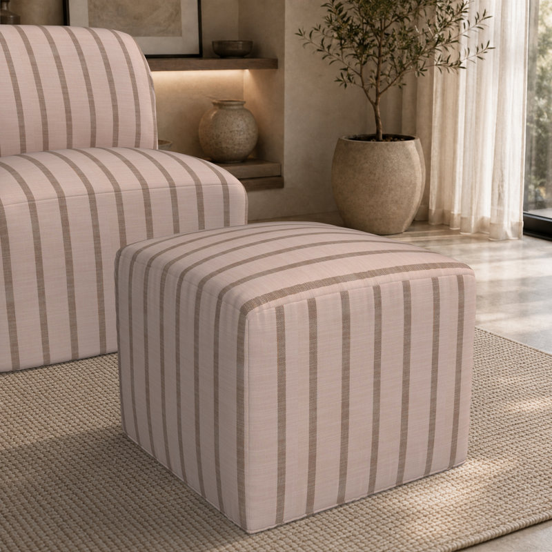 Repose-pieds extérieur Praia Sunbrella®, H 18 po x l 22 po x P 22 po, Détendez-vous avec Sunbrella® rayé Cameo
