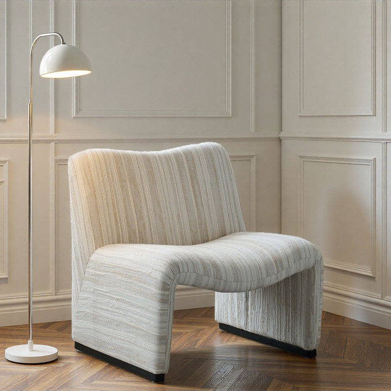 Chaise simple de loisir simple.