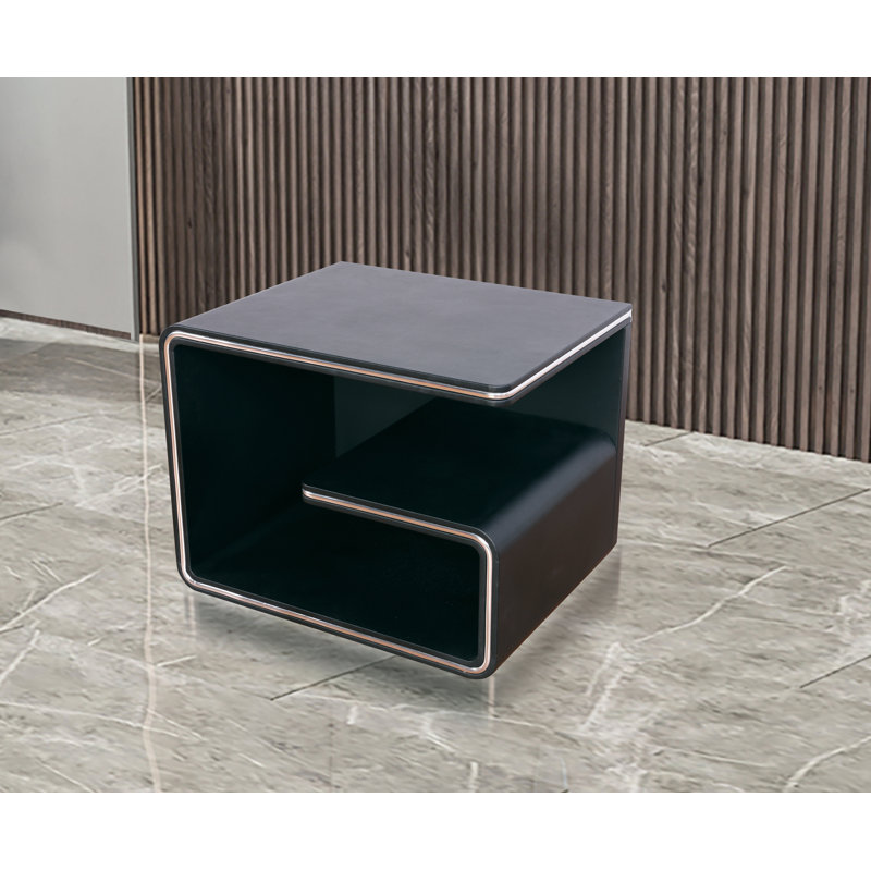 Table de chevet, Noir