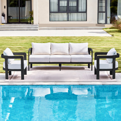 5-person Outdoor Seating Group With Cushions