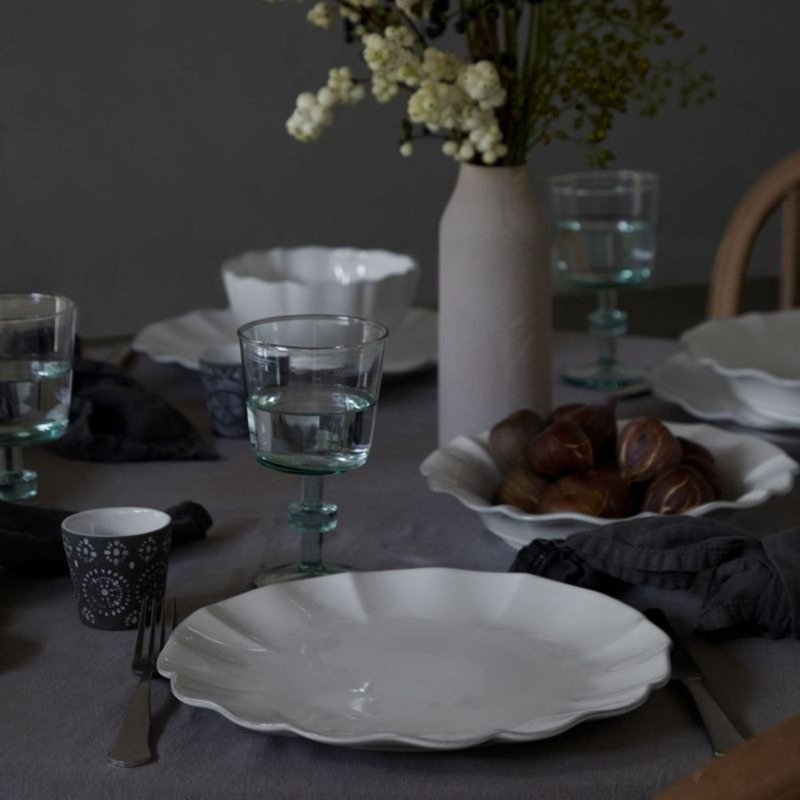 Rosa Stoneware Dinner Plate