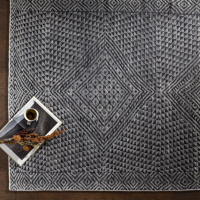 Tapis noir Braydenn, Rectangle 2 pi x 3 pi
