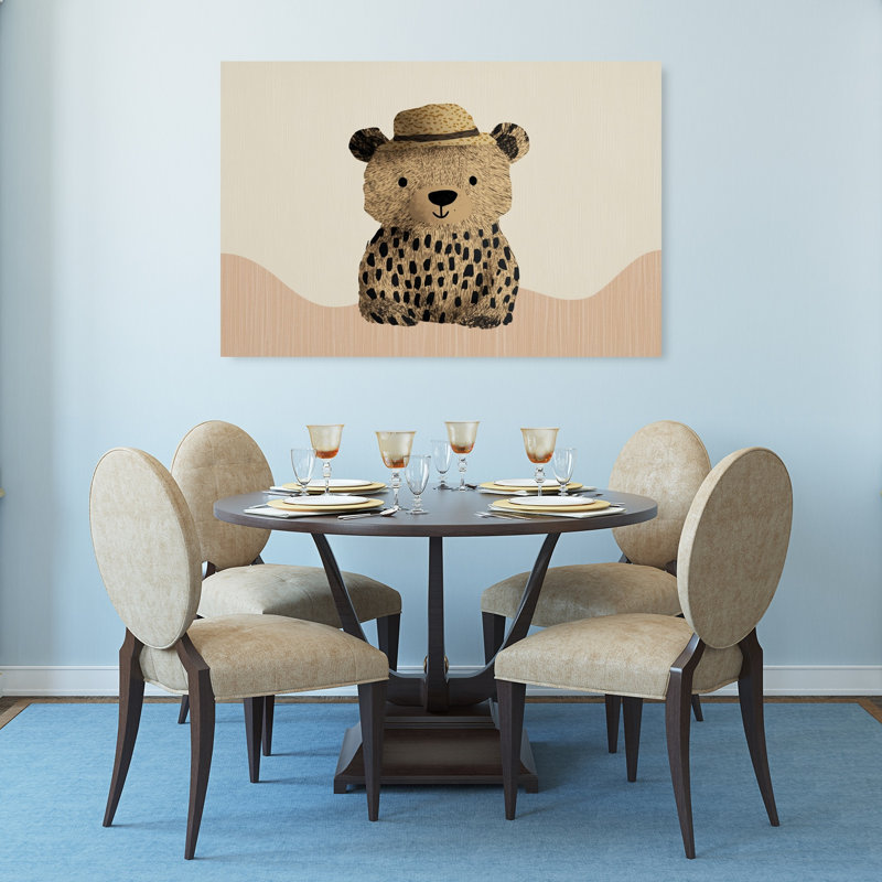Ours tacheté avec chapeau de paille, impression d'art mural, H 32 po x l 48 po