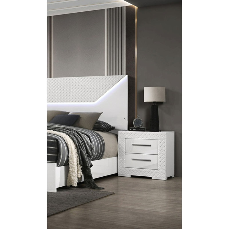 Table de chevet contemporaine blanche ultrabrillante avec 2 tiroirs en métal, glissières latérales, quincaillerie et pieds en bois pour la chambre à coucher