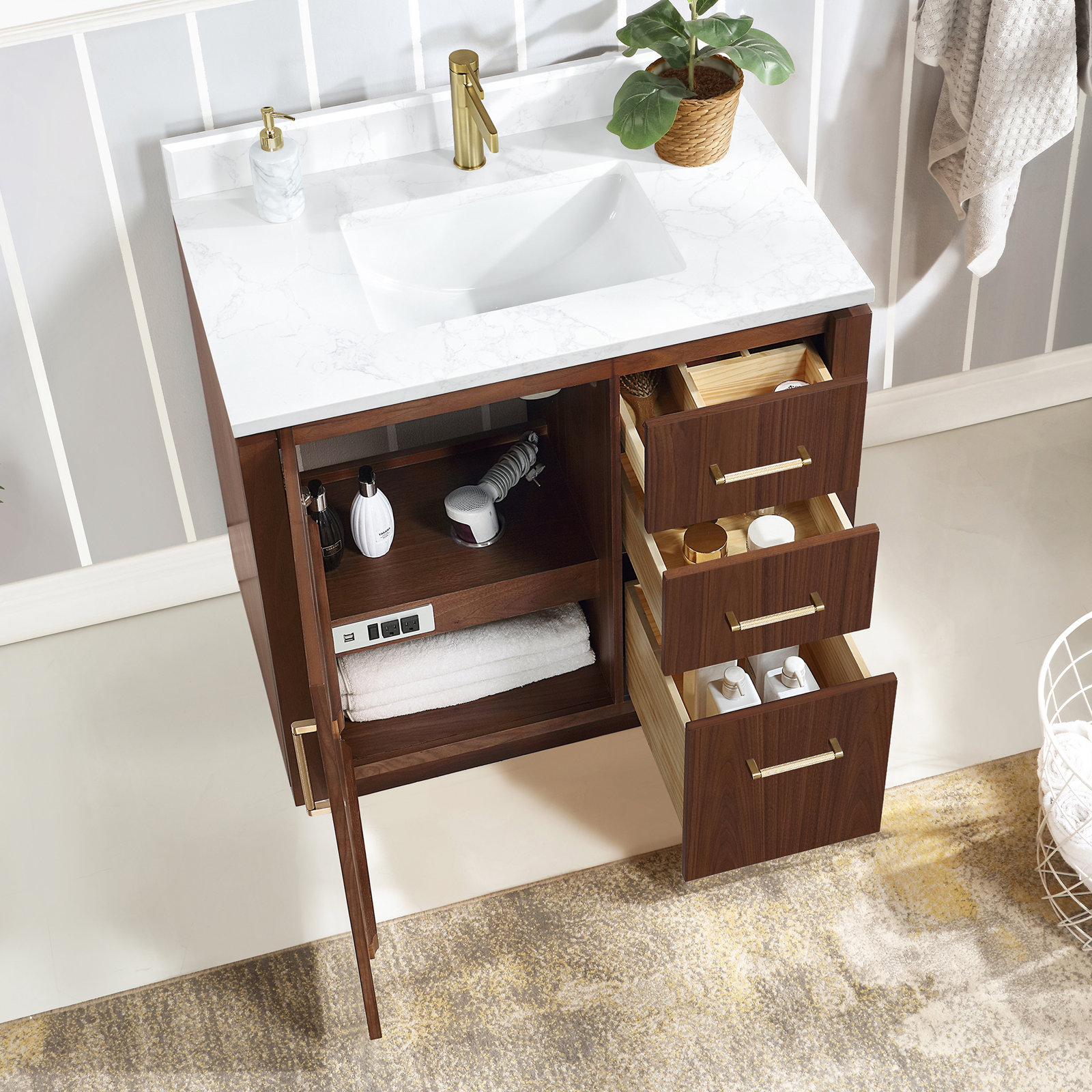 Cloverfield 36'' Single Bathroom Vanity, Natural Walnut, Gold