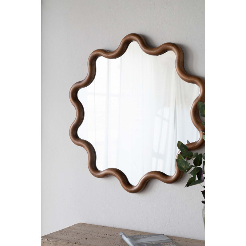 Miroir d'appoint 31 "x 30" en bois avec cadre unique