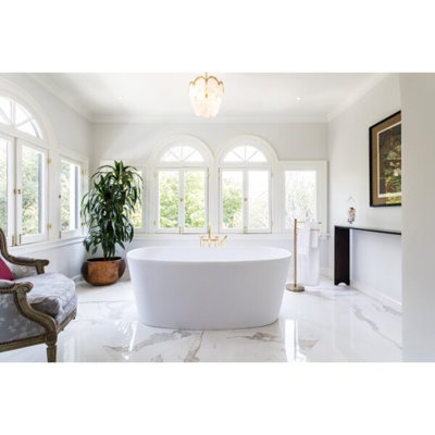 Baignoire Metro 64 po x 31 po