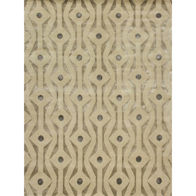 Geometric Area Rug in Brown/Gray