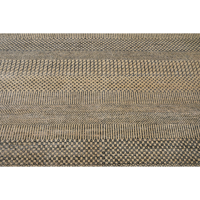 Tapis naturel et noir noué à la main de haute qualité