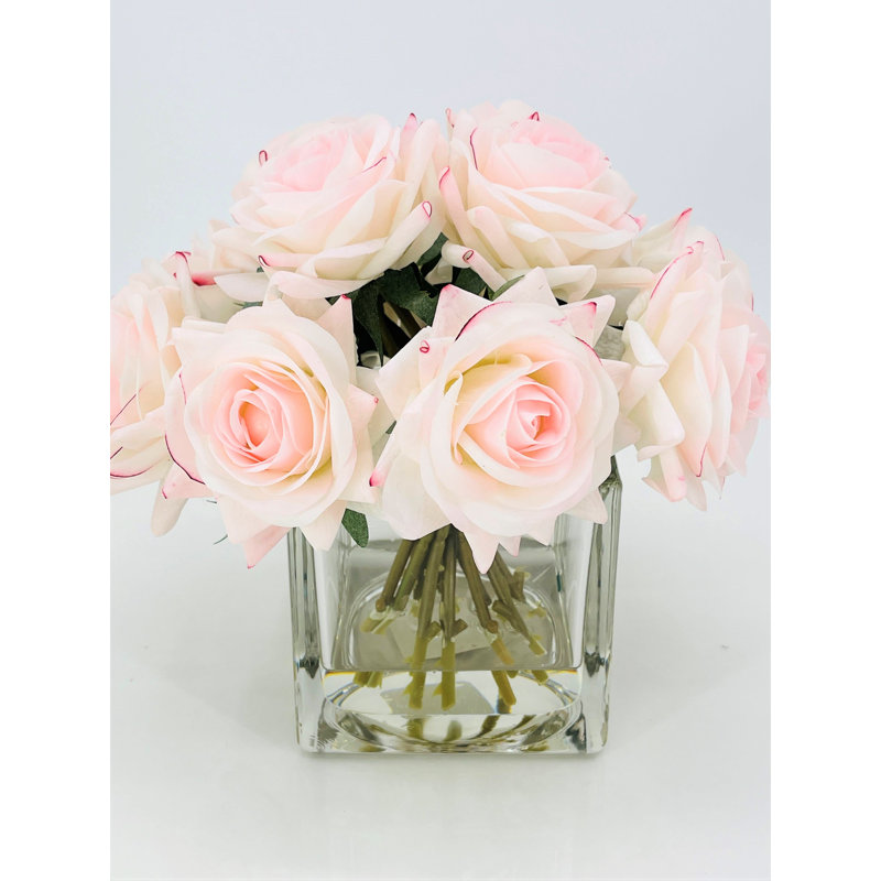 Arrangement floral Real Touch Rose dans un vase