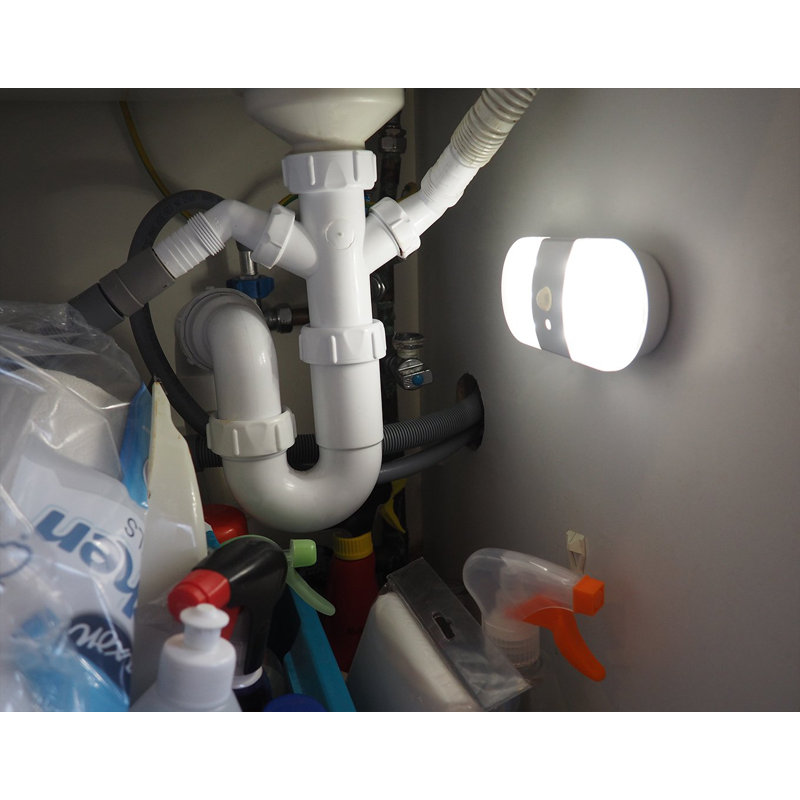 Blumenthal LED Under Cabinet Puck Light