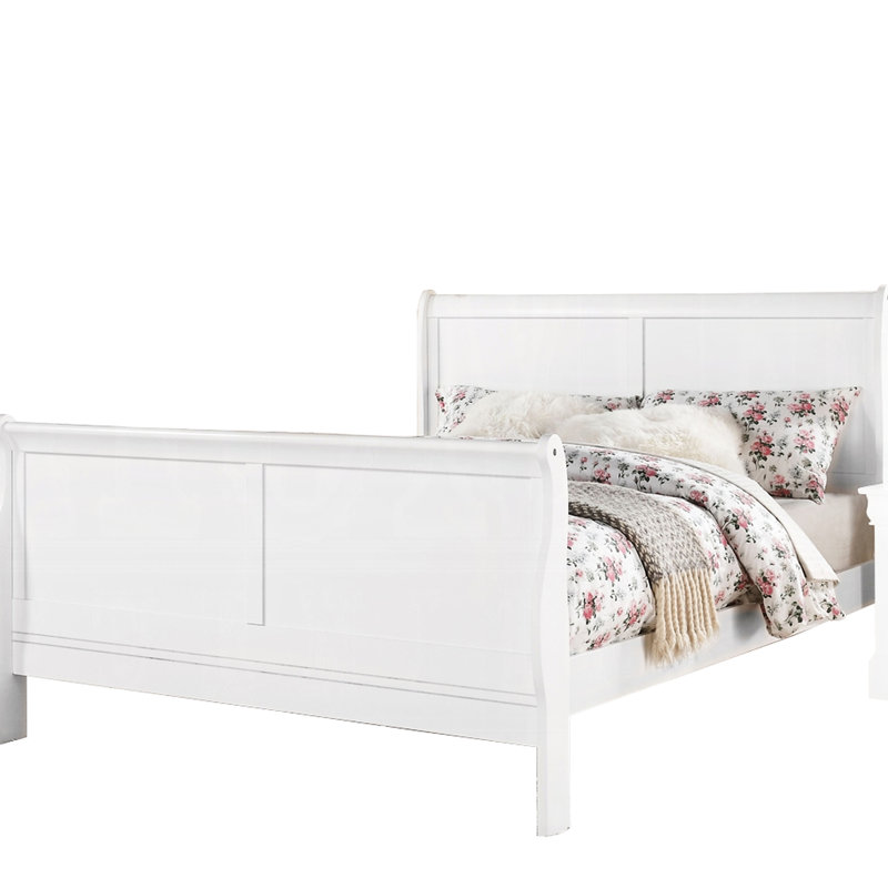 Grand lit blanc avec tête de lit courbée élégante pour une chambre à coucher sophistiquée