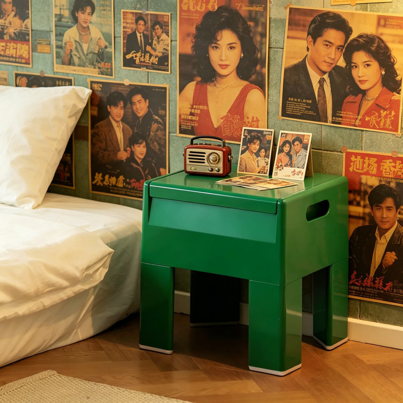 Table de chevet avec espace de rangement, table de bout multifonctionnelle en plastique ABS pour chambre à coucher, dortoir et petits espaces, assemblage facile, 11,8 x 15 x 15,7 pouces, vert