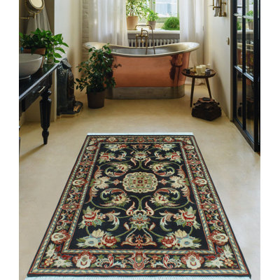 Pak-Persian Deanne Black Runner