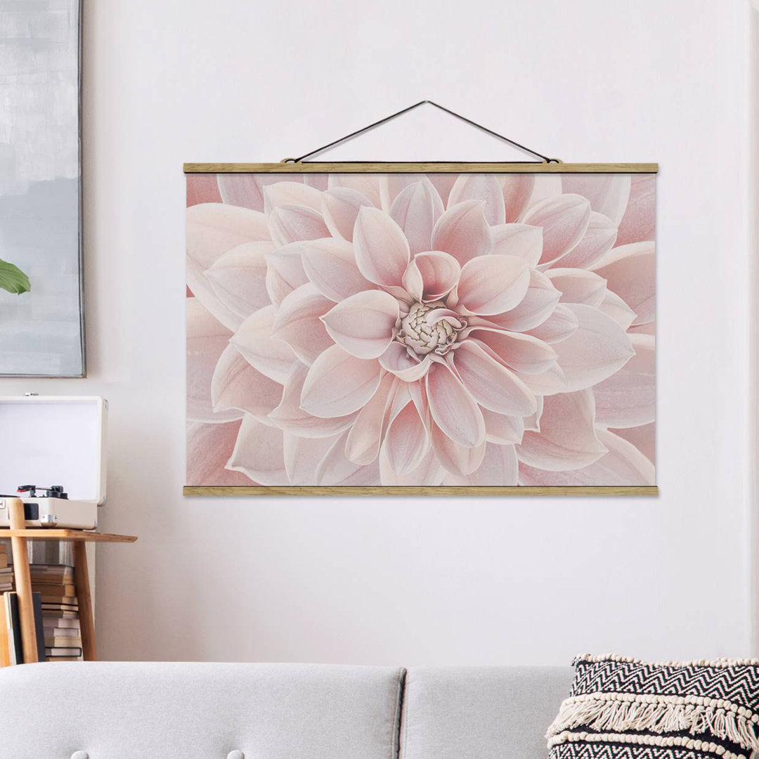 Wandbild Dahlia In Powder Pink