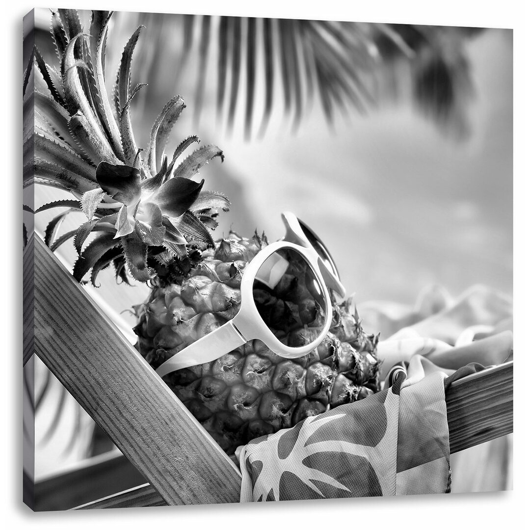 Leinwandbild Ananas macht Urlaub