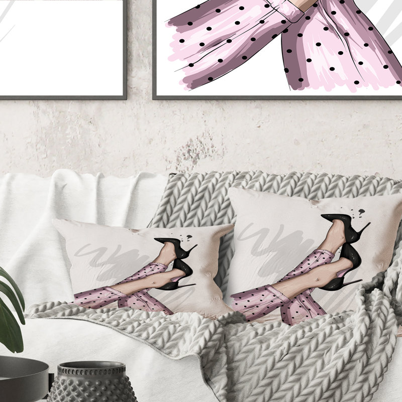 Jambes de femme avec talons aiguilles noirs I - Coussin décoratif imprimé moderne