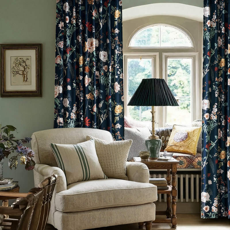 Rideau obscurcissant Luxury Ensemble de 2 drapeaux floraux avec passe-tringle, Marine, 52 po x 63 po