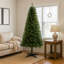 Arbre de Noël artificiel à charnière non éclairé 6 pi, branches en PVC avec 582 pointes, arbre de Noël vert avec support en plastique à 4 pieds