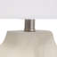 Élégante lampe de table avec base sculpturale ondulée pour la chambre à coucher - Lampe de chevet élégante ou petite lampe de bureau pour le salon - 27 po, blanc