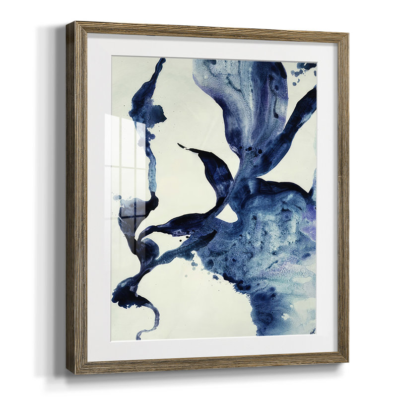 Indigo II - Impression encadrée avec passe-partout et verre, Noyer