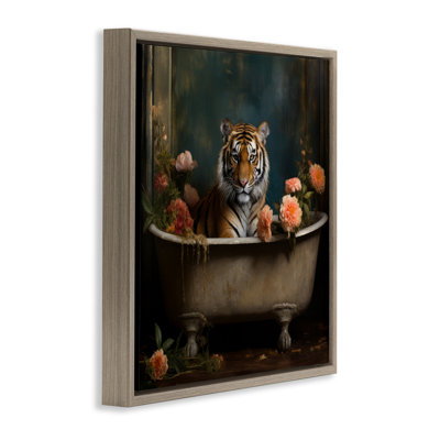Tigre dans une baignoire florale