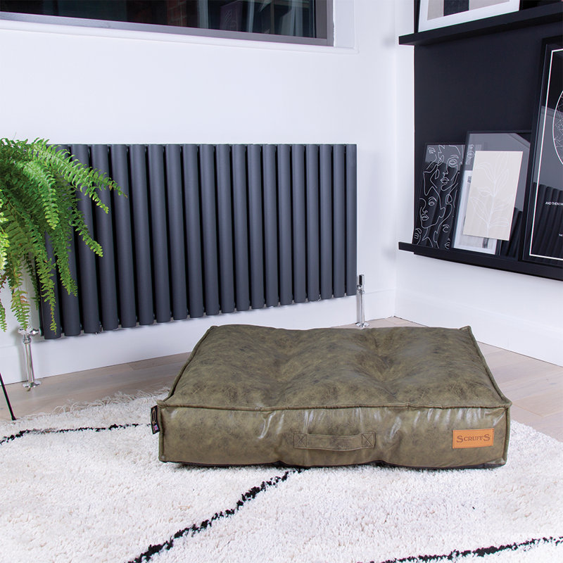 Knightsbridge 100% Polyester Pet Bed, 18cm H x 70cm W x 110cm D, Olive