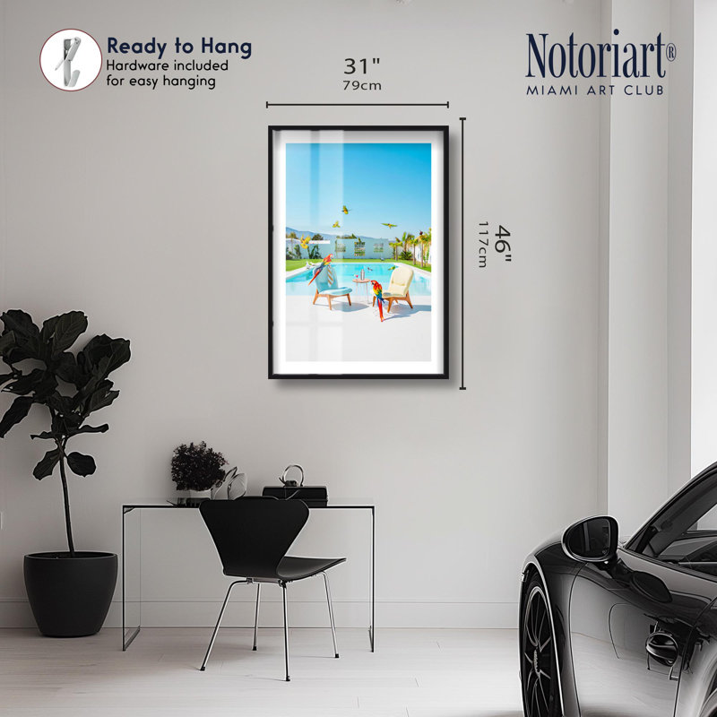 «Parrot Paradise Poolside Shadowbox» par Notoriart, H 46 po x l 31 po, Noir