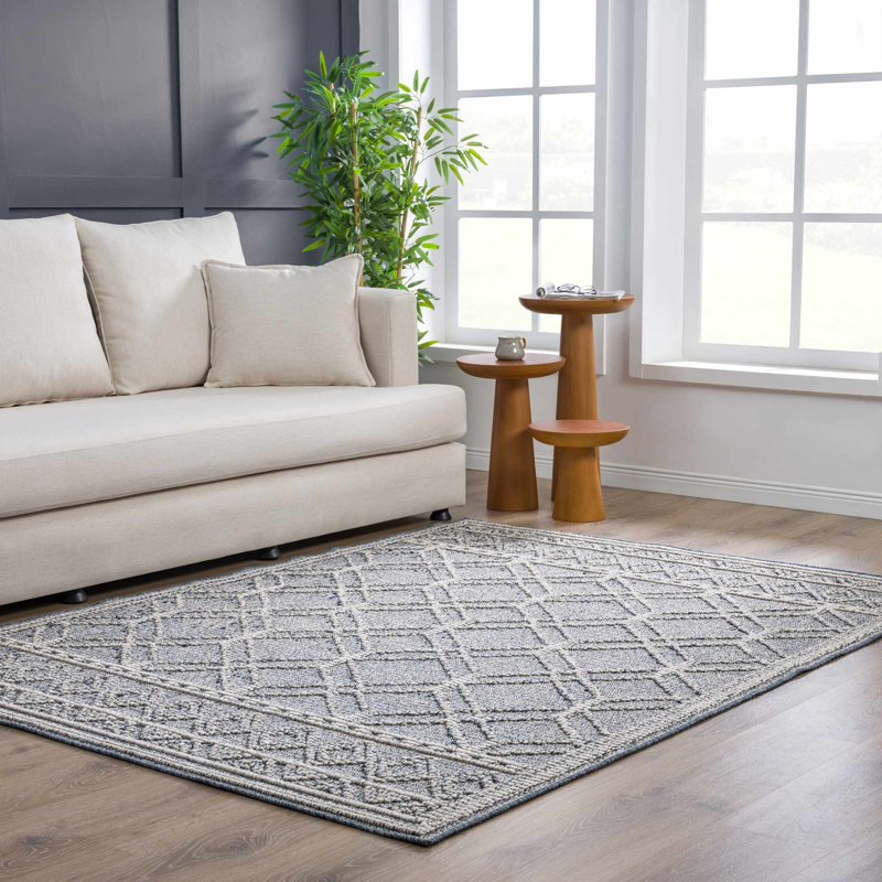Jaythen Geometric Outdoor Gray Area Rug, Rectangle 5' x 7'