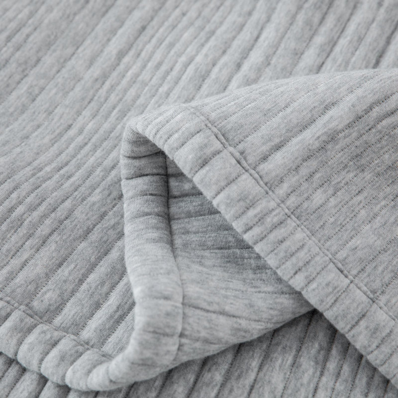 Couverture réversible en jersey de coton avec bourre en polyester léger | Couverture douce toutes saisons, certifiée OEKO-TEX® Standard 100