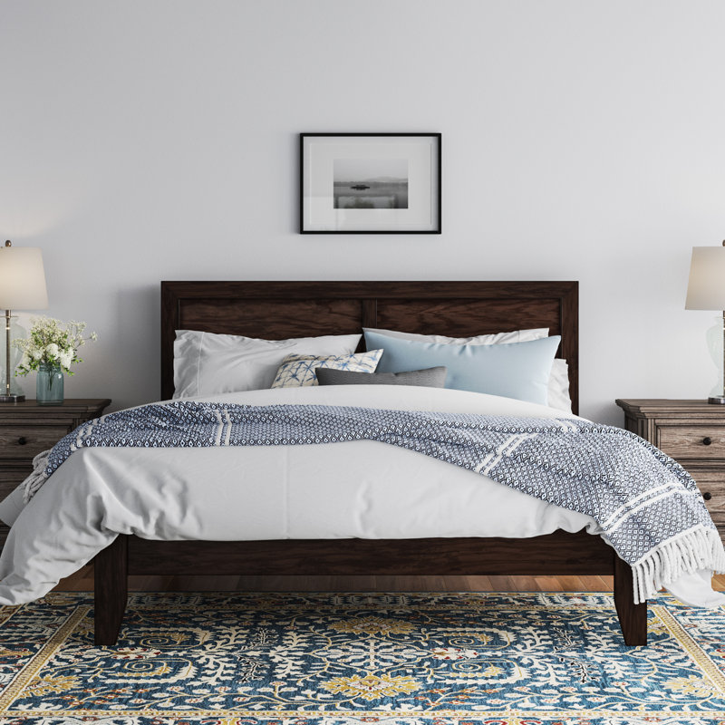 Kyleanthony Standard Bed, King, Brown