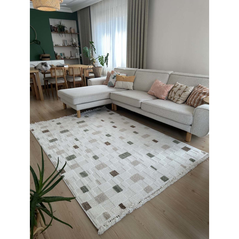 Tivan Indoor / Outdoor Rug, Rectangle 2'7" x 4'11"