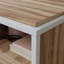 Bureau compact à finition brune avec rangement, parfait pour les petits espaces et une productivité accrue