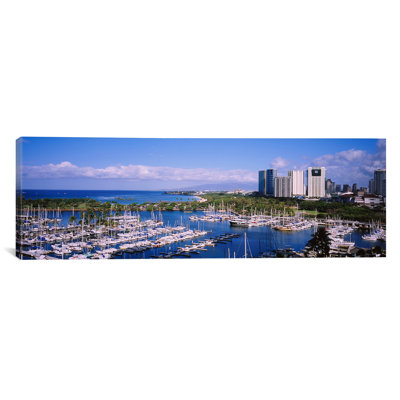 «High Angle View of Boats, Ala Wai, Honolulu, Hawaii», reproduction de photo sur toile