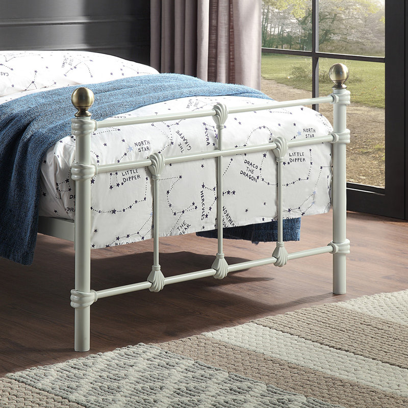 BAYFORD Metal Bed, White, Single (3')