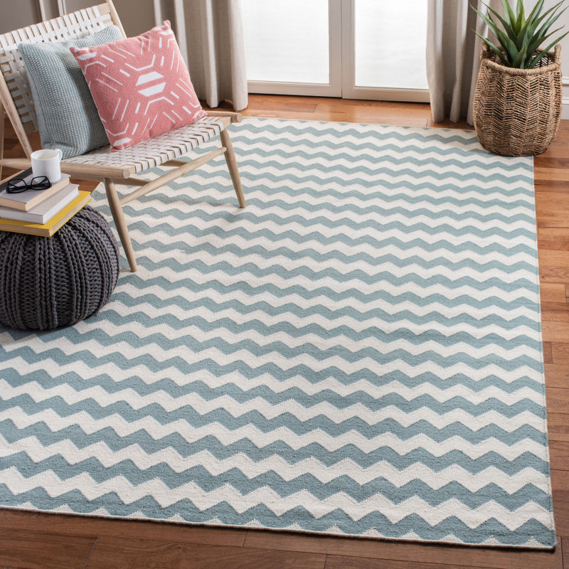 Rodgers Hand Woven Flat Weave Wool/Banana Silk/Cotton Chevron Rug in Ivory/Blue, Rectangle 6' x 9'