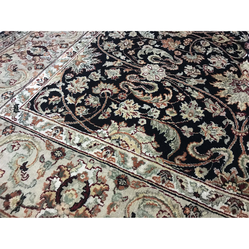 Tapis noir et brun de haute qualité noué à la main