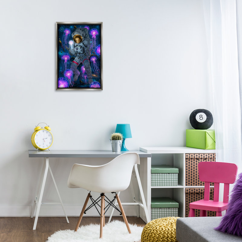«Cosmic Encounter Astronaut & Jellyfish», art mural encadré flottant, conception par Vincent Hie, H 25 po x l 17 po