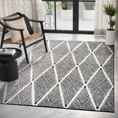 Tapis noir Gracie-Anne